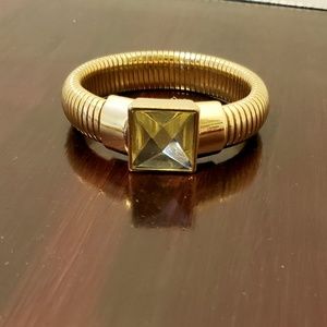 🎯 Vintage costume bracelet w/ lg faux stone